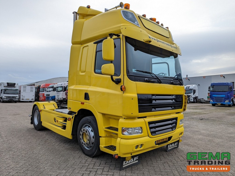 DAF FT CF85.360 4x2 Sleepcab Euro5 PTO Prep - 3-Spaaks stuur - Side Skirts - NATO (T1327) - Tractor unit: picture 2 DAF FT CF85.360 4x2 Sleepcab Euro5 PTO Prep - 3-Spaaks stuur - Side Skirts - NATO (T1327) - Tractor unit: picture 2