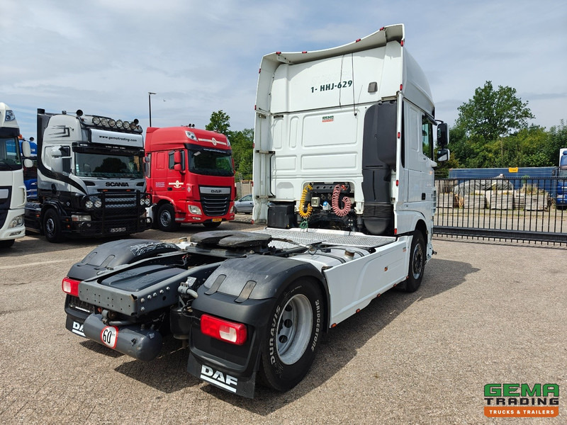 DAF XF 460 FT 4x2 SuperSpaceCab Euro6 - Retarder - Handgeschakeld - Dubbele Tanks - BelgiumTruck - Tractor unit: picture 3 DAF XF 460 FT 4x2 SuperSpaceCab Euro6 - Retarder - Handgeschakeld - Dubbele Tanks - BelgiumTruck - Tractor unit: picture 3