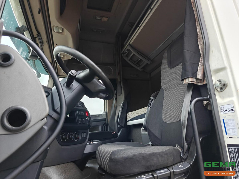 DAF XF 460 FT 4x2 Superspacecab Euro6C - Dubbele tanks - Tractor unit: picture 5 DAF XF 460 FT 4x2 Superspacecab Euro6C - Dubbele tanks - Tractor unit: picture 5