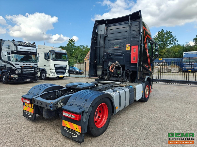 Volvo FH460 4x2 Globetrotter Euro6 - Dubbele Tanks - IparkCool- SMARTTacho V2 - 11/2025 APK - Tractor unit: picture 3 Volvo FH460 4x2 Globetrotter Euro6 - Dubbele Tanks - IparkCool- SMARTTacho V2 - 11/2025 APK - Tractor unit: picture 3