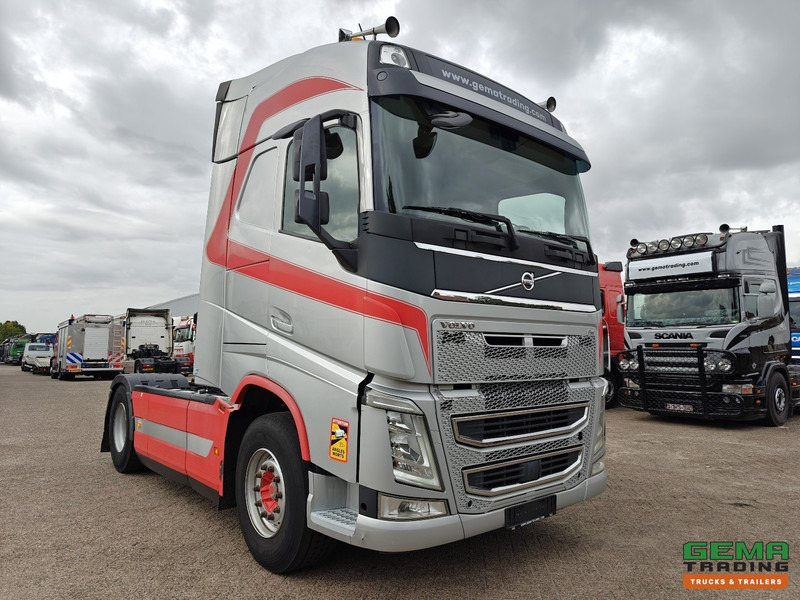 Volvo FH460 4x2 Globetrotter Euro6 - KiepHydrauliek - Dubbele Tanks - SMARTTacho V2 - 03/2026 APK - Tractor unit: picture 2 Volvo FH460 4x2 Globetrotter Euro6 - KiepHydrauliek - Dubbele Tanks - SMARTTacho V2 - 03/2026 APK - Tractor unit: picture 2