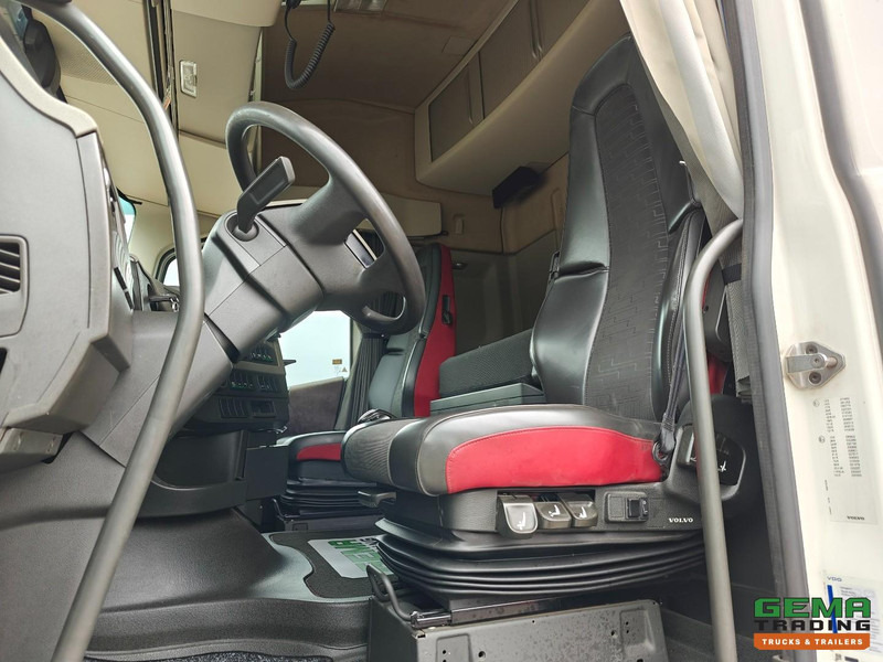 Volvo FH460 4x2 Globetrotter Euro6C - Hydrauliek - WeegSysteem - Navi - SMARTtachoV2 - 04/2026 APK - Tractor unit: picture 5 Volvo FH460 4x2 Globetrotter Euro6C - Hydrauliek - WeegSysteem - Navi - SMARTtachoV2 - 04/2026 APK - Tractor unit: picture 5