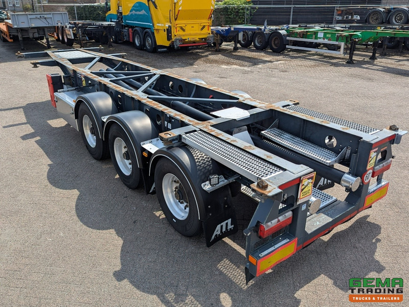 Van Hool A3C002 3-Assen BPW - 20 30FT TANK/SWAP - 3490KG - ContainerChassis - ADR - Schijfremmen - 01/2026 APK - Container transporter/ Swap body semi-trailer: picture 3 Van Hool A3C002 3-Assen BPW - 20 30FT TANK/SWAP - 3490KG - ContainerChassis - ADR - Schijfremmen - 01/2026 APK - Container transporter/ Swap body semi-trailer: picture 3