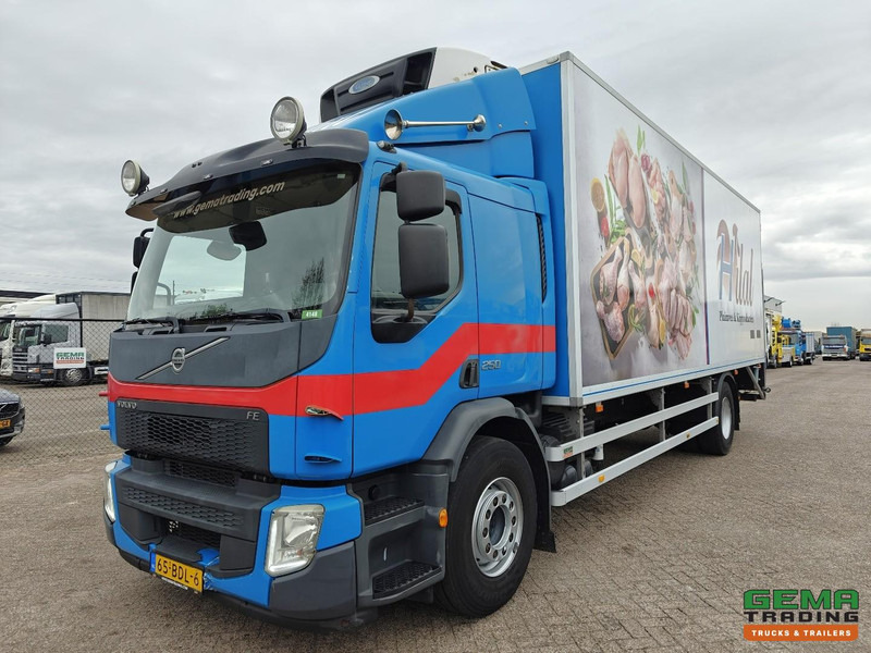 Volvo FE 250 4x2 Slaapcab Euro6 - Koel-Vriesbak 7.5m + Carrier Supra 750 Mt + Laadklep 2000kg - 01/2026 APK - Refrigerator truck: picture 1 Volvo FE 250 4x2 Slaapcab Euro6 - Koel-Vriesbak 7.5m + Carrier Supra 750 Mt + Laadklep 2000kg - 01/2026 APK - Refrigerator truck: picture 1
