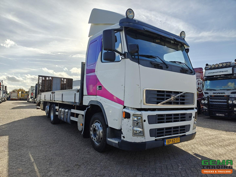 Volvo FH12 6x2 Slaapcab Euro3 - Oprijwagen/Machine Transporter 8.18m + Lier - Hydr.Rampen - SMARTTacho V2 - 02/2026 APK - Autotransporter truck: picture 3 Volvo FH12 6x2 Slaapcab Euro3 - Oprijwagen/Machine Transporter 8.18m + Lier - Hydr.Rampen - SMARTTacho V2 - 02/2026 APK - Autotransporter truck: picture 3