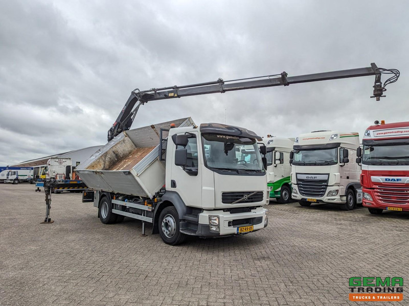 Volvo FL240 4x2 Dagcab Euro5 - 2 Zijdige Kipper + Kraan Hiab 088ES-3 HIDUO - RadioGrafisch - 39.900KM! - 11/2025APK - Tipper, Crane truck: picture 2 Volvo FL240 4x2 Dagcab Euro5 - 2 Zijdige Kipper + Kraan Hiab 088ES-3 HIDUO - RadioGrafisch - 39.900KM! - 11/2025APK - Tipper, Crane truck: picture 2