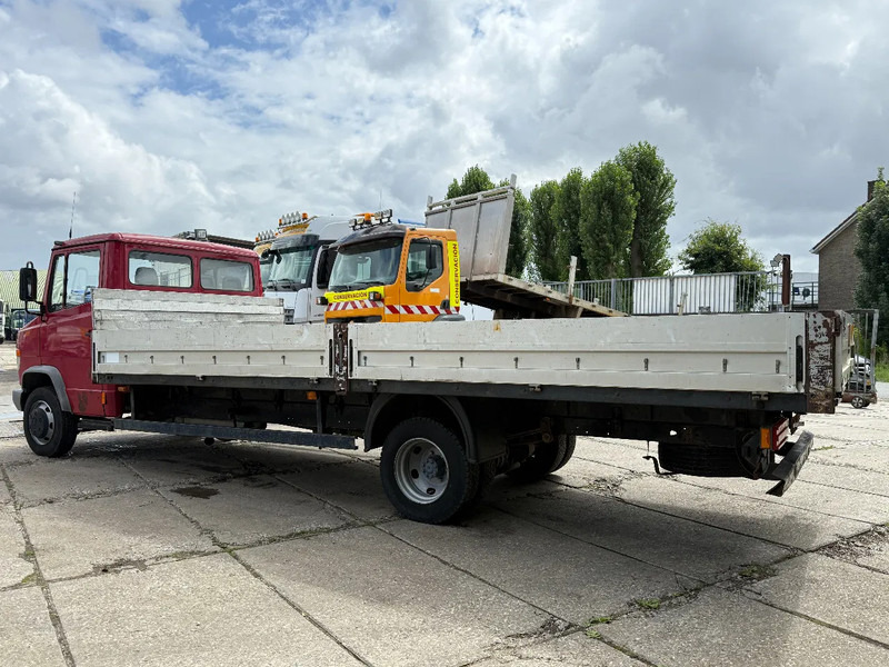 Mercedes-Benz 812 D 4X2 Pick-up Spring/Spring Belgium truck 7.5 Ton - Pickup truck: picture 3 Mercedes-Benz 812 D 4X2 Pick-up Spring/Spring Belgium truck 7.5 Ton - Pickup truck: picture 3