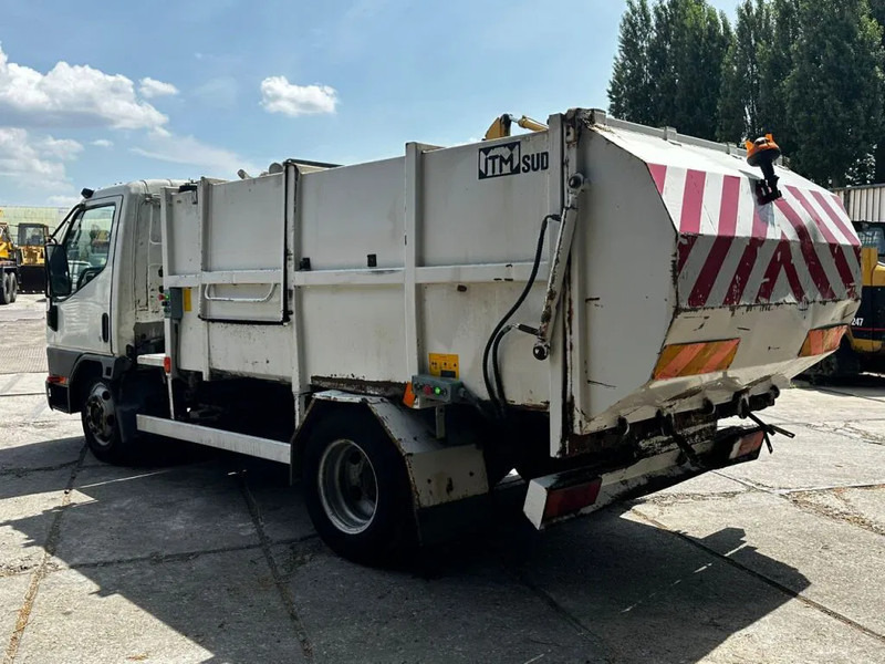 Mitsubishi Canter GARBAGE TRUCK SPRING/SPRING MANUAL GEARBOX - Garbage truck: picture 4 Mitsubishi Canter GARBAGE TRUCK SPRING/SPRING MANUAL GEARBOX - Garbage truck: picture 4