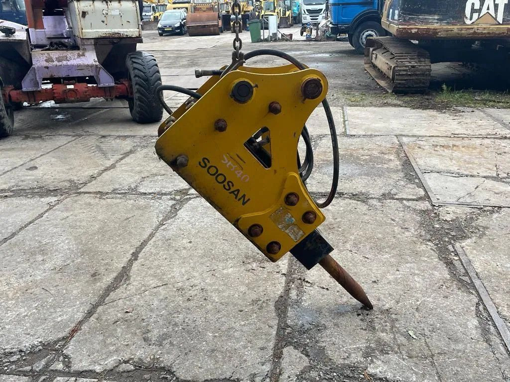 Soosan *NEW AND UNUSED* Soosan SB40 Hydraulic br Soosan *NEW AND UNUSED* Soosan SB40 Hydra - Hydraulic hammer for Construction machinery: picture 2 Soosan *NEW AND UNUSED* Soosan SB40 Hydraulic br Soosan *NEW AND UNUSED* Soosan SB40 Hydra - Hydraulic hammer for Construction machinery: picture 2
