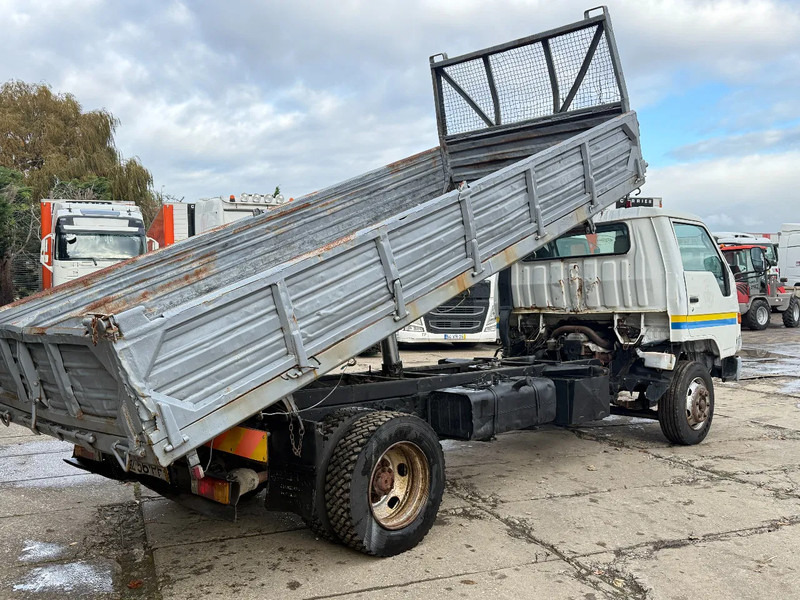 Toyota DYNA 400 4X2 Tipper Spring/Spring Manual Gearbox 7.5T - Tipper: picture 4 Toyota DYNA 400 4X2 Tipper Spring/Spring Manual Gearbox 7.5T - Tipper: picture 4