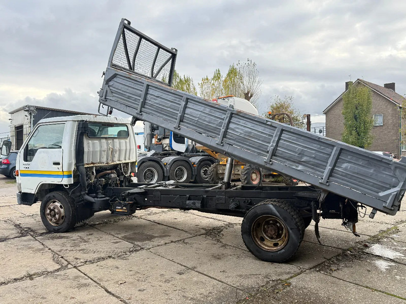 Toyota DYNA 400 4X2 Tipper Spring/Spring Manual Gearbox 7.5T - Tipper: picture 3 Toyota DYNA 400 4X2 Tipper Spring/Spring Manual Gearbox 7.5T - Tipper: picture 3