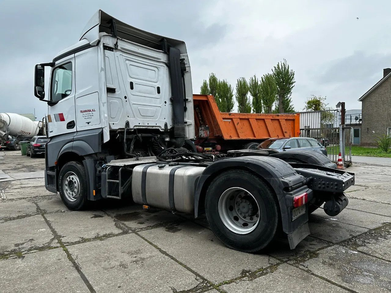 Mercedes-Benz Actros 1851 4X2 Tractor-unit Spring/Air Retarder - Tractor unit: picture 3 Mercedes-Benz Actros 1851 4X2 Tractor-unit Spring/Air Retarder - Tractor unit: picture 3
