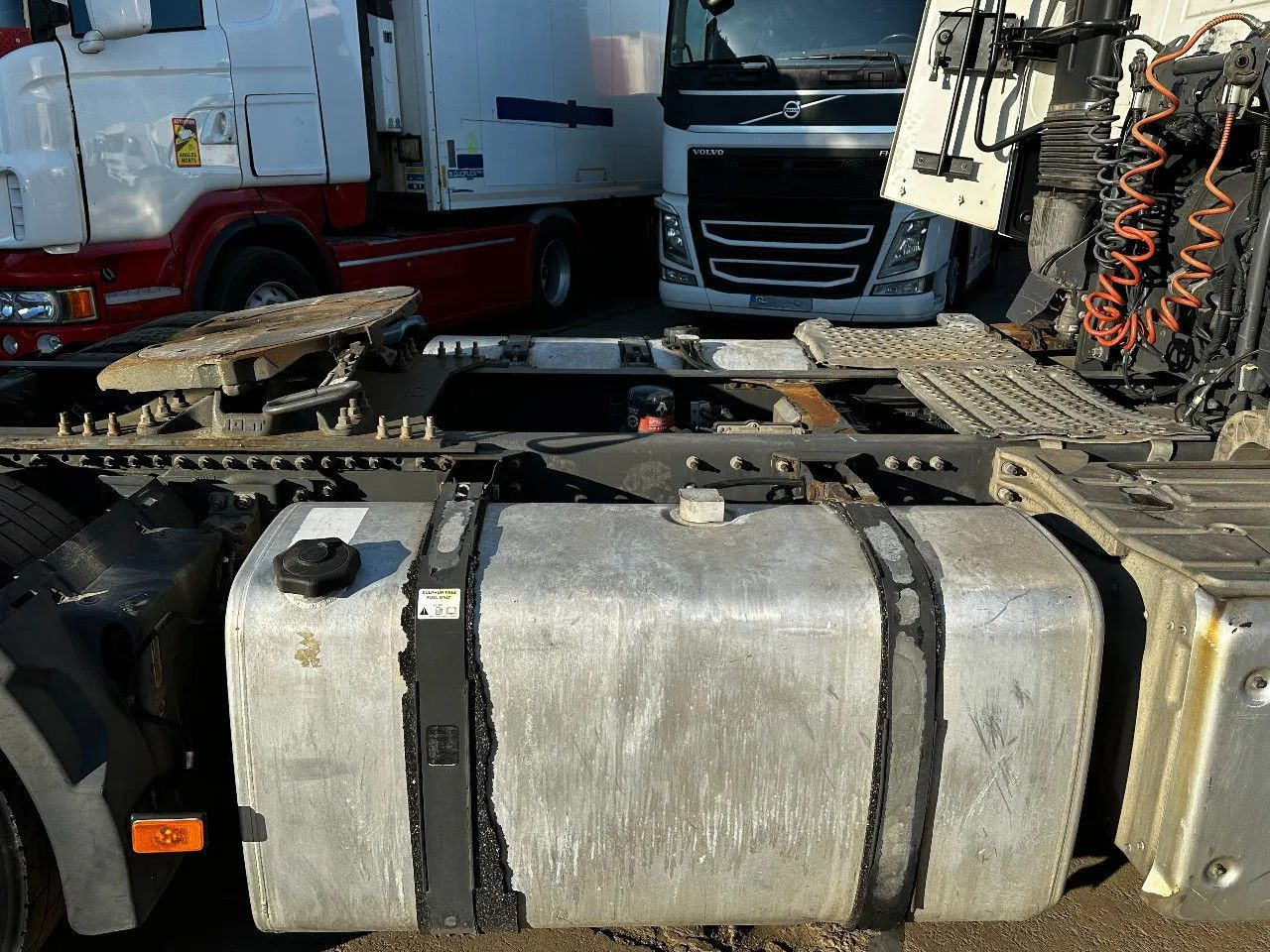 Renault T480 4X2 Tractor-unit Spring/Air D13 Engine Euro - Tractor unit: picture 5 Renault T480 4X2 Tractor-unit Spring/Air D13 Engine Euro - Tractor unit: picture 5