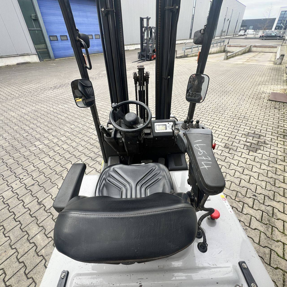 Electric forklift Atlet ET20L (AG1N1L20T): picture 8