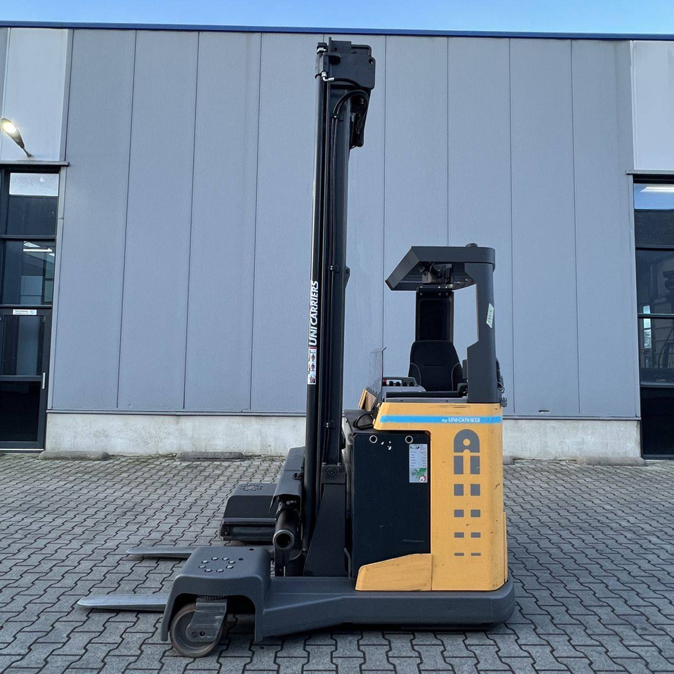 Atlet UFS200DTFVRF850 - 4-way reach truck: picture 3 Atlet UFS200DTFVRF850 - 4-way reach truck: picture 3