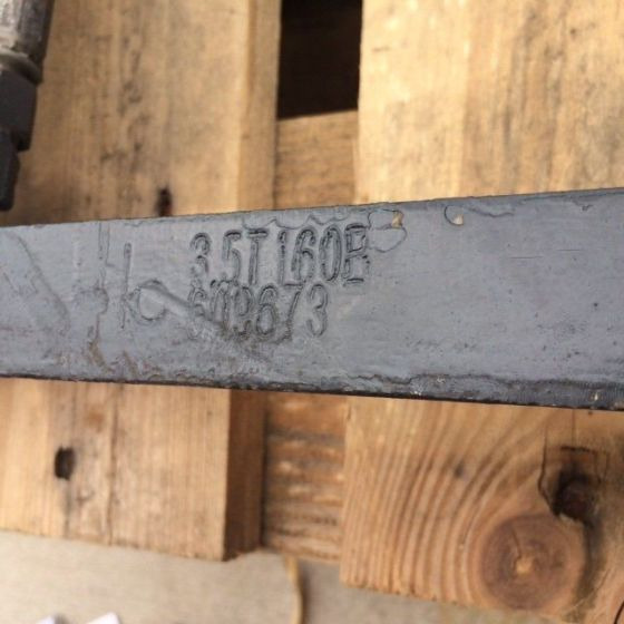Kaup Fork positioner - Attachment for Material handling equipment: picture 1 Kaup Fork positioner - Attachment for Material handling equipment: picture 1