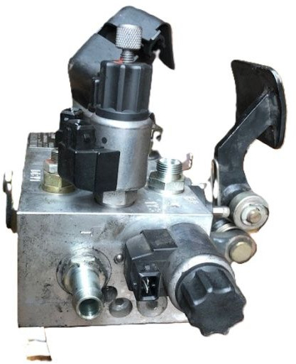 Brake valve for Linde - Hydraulic valve for Material handling equipment: picture 4 Brake valve for Linde - Hydraulic valve for Material handling equipment: picture 4
