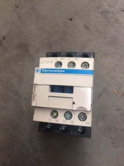 Contactor, Schneider, Type LC1D18B7 - Electrical system for Cleaning machinery: picture 2 Contactor, Schneider, Type LC1D18B7 - Electrical system for Cleaning machinery: picture 2