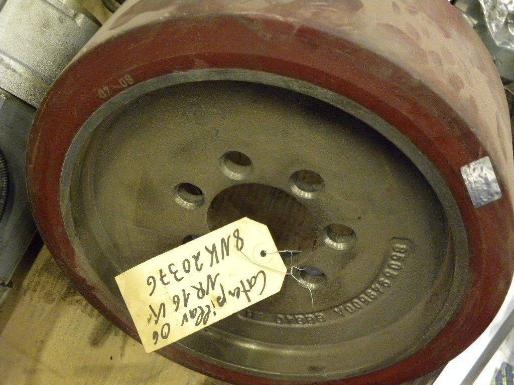 Driving wheels 343 X114 for Caterpillar - Steering for Material handling equipment: picture 2 Driving wheels 343 X114 for Caterpillar - Steering for Material handling equipment: picture 2