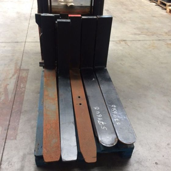 Forks 120x50x1000, FEM3A - Forks for Material handling equipment: picture 3 Forks 120x50x1000, FEM3A - Forks for Material handling equipment: picture 3