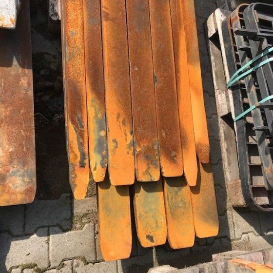 Forks 140x50x2200/FEM3A - Forks for Material handling equipment: picture 1 Forks 140x50x2200/FEM3A - Forks for Material handling equipment: picture 1