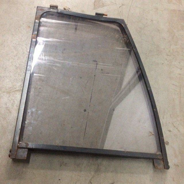 Halve Cold store Cabin with heated windows for Linde R14, Series 115 - Window and parts for Material handling equipment: picture 4 Halve Cold store Cabin with heated windows for Linde R14, Series 115 - Window and parts for Material handling equipment: picture 4