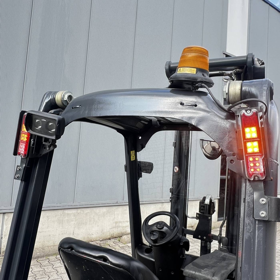 Linde E16C (386) - Electric forklift: picture 5 Linde E16C (386) - Electric forklift: picture 5
