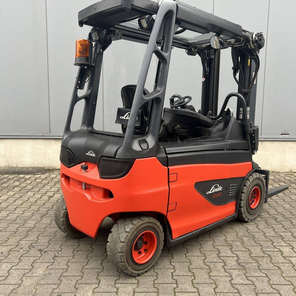 Linde E20R (387) Roadster - Electric forklift: picture 4 Linde E20R (387) Roadster - Electric forklift: picture 4