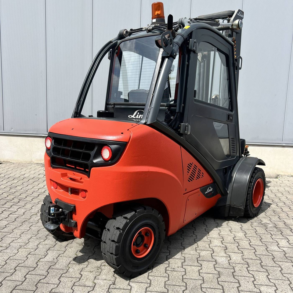 Linde H35D (393-02) EVO - Diesel forklift: picture 2 Linde H35D (393-02) EVO - Diesel forklift: picture 2