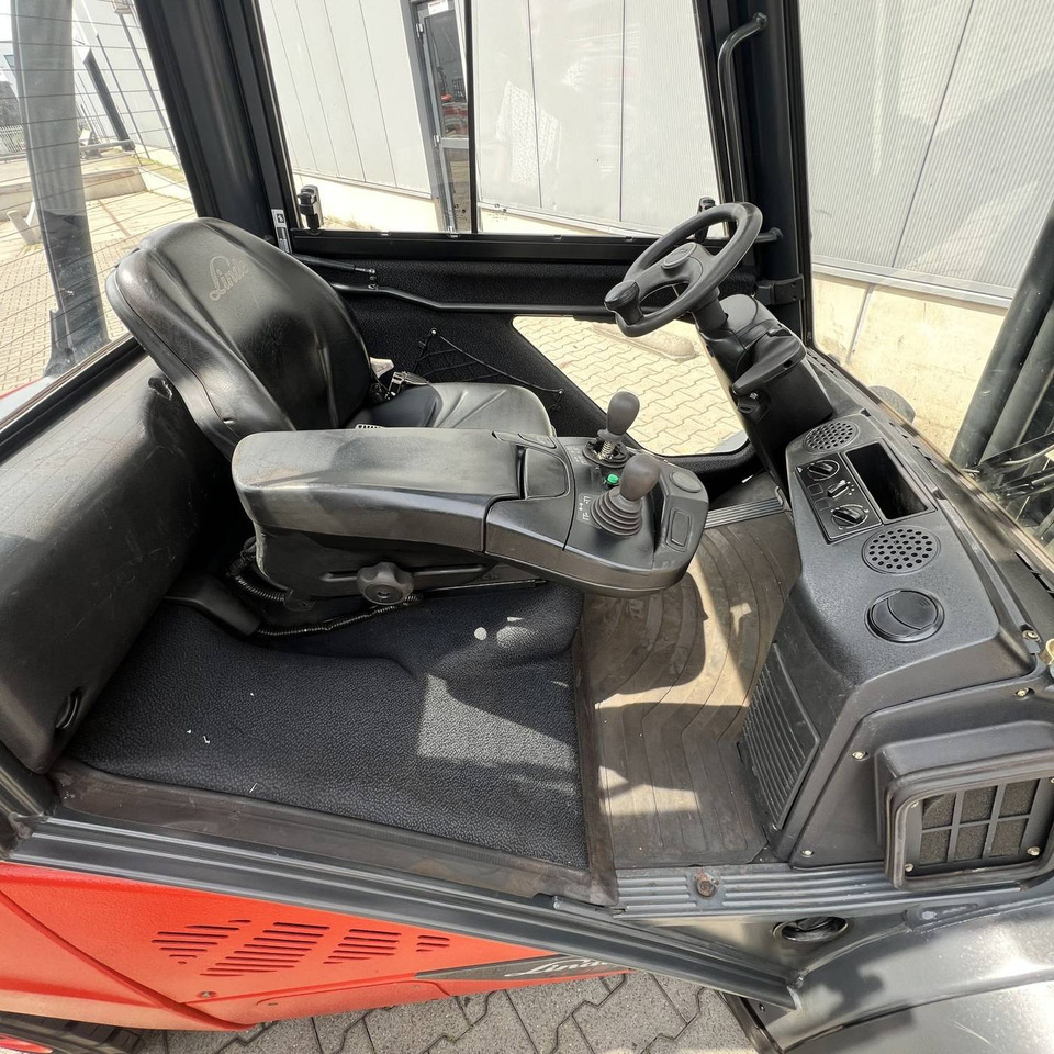 Linde H35D (393-02) EVO - Diesel forklift: picture 5 Linde H35D (393-02) EVO - Diesel forklift: picture 5