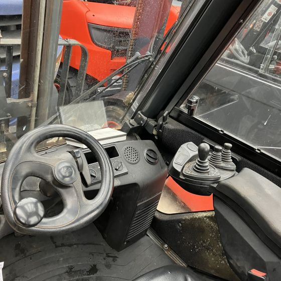 Linde H35D (393) - Diesel forklift: picture 3 Linde H35D (393) - Diesel forklift: picture 3