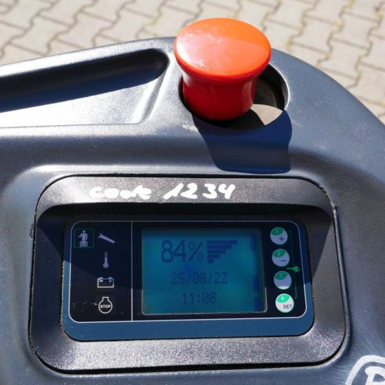 Linde T20R (140) - Pallet truck: picture 5 Linde T20R (140) - Pallet truck: picture 5