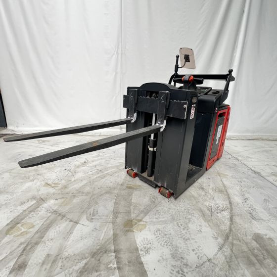 Linde V08-02 (1110) - Order picker: picture 3 Linde V08-02 (1110) - Order picker: picture 3