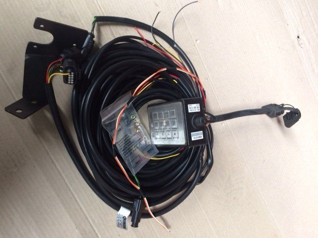 Retrofit system for Linde - ECU for Material handling equipment: picture 2 Retrofit system for Linde - ECU for Material handling equipment: picture 2