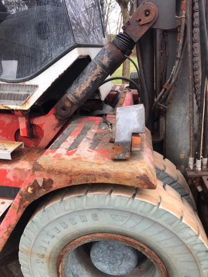 SMV 10-600B - Rough terrain forklift: picture 2 SMV 10-600B - Rough terrain forklift: picture 2