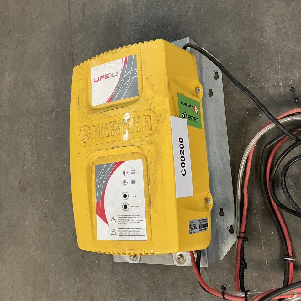 Hawker 24V/60A Life Tech (2) - Spare parts for Material handling equipment: picture 1 Hawker 24V/60A Life Tech (2) - Spare parts for Material handling equipment: picture 1
