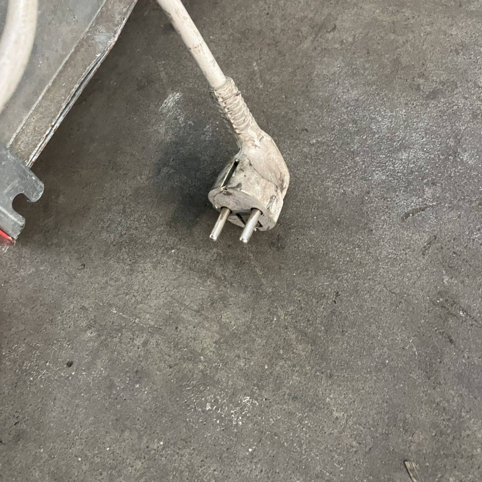 Hawker  E 24V / 40A Tronic B - Spare parts for Material handling equipment: picture 4 Hawker  E 24V / 40A Tronic B - Spare parts for Material handling equipment: picture 4