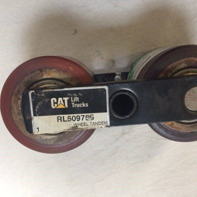 Tandem Wheel vulkol for Caterpillar - Steering for Material handling equipment: picture 4 Tandem Wheel vulkol for Caterpillar - Steering for Material handling equipment: picture 4