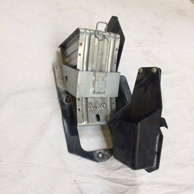 WHEEL CHOCK E36Z-76051 DIN76051 - Cab and interior for Material handling equipment: picture 2 WHEEL CHOCK E36Z-76051 DIN76051 - Cab and interior for Material handling equipment: picture 2