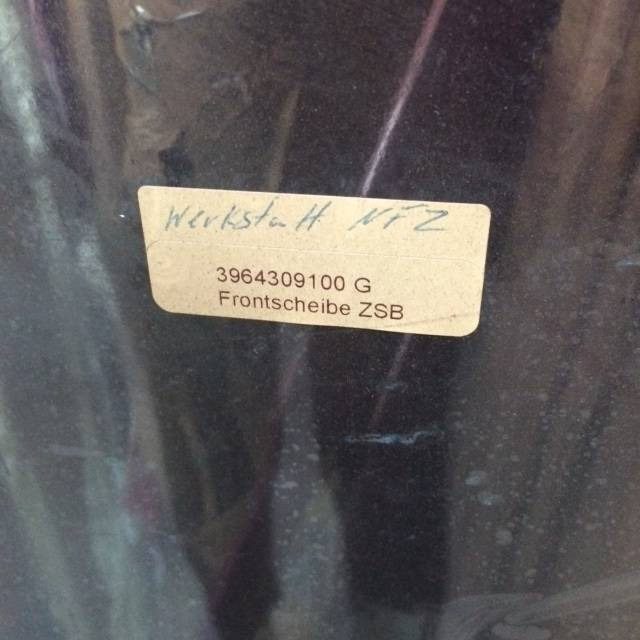Wind screen PC Version plastic for Linde - Window and parts for Material handling equipment: picture 2 Wind screen PC Version plastic for Linde - Window and parts for Material handling equipment: picture 2