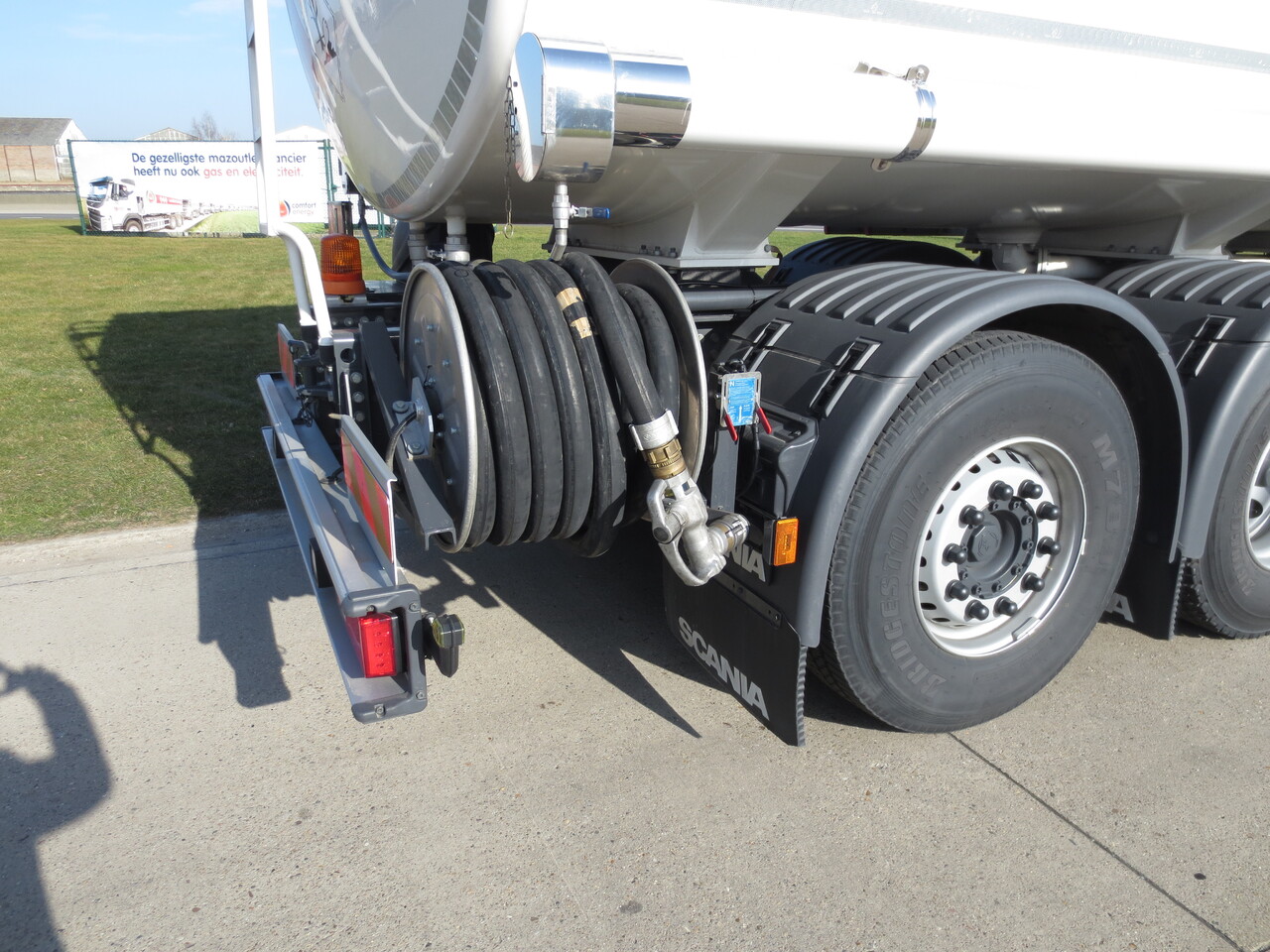 SCANIA G410 - Tank truck: picture 3 SCANIA G410 - Tank truck: picture 3