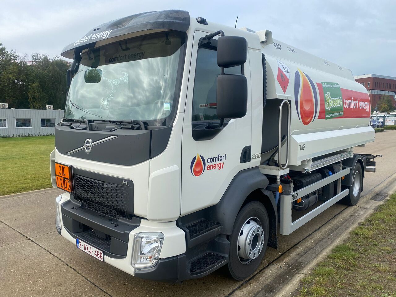 VOLVO FL - Tank truck: picture 1 VOLVO FL - Tank truck: picture 1