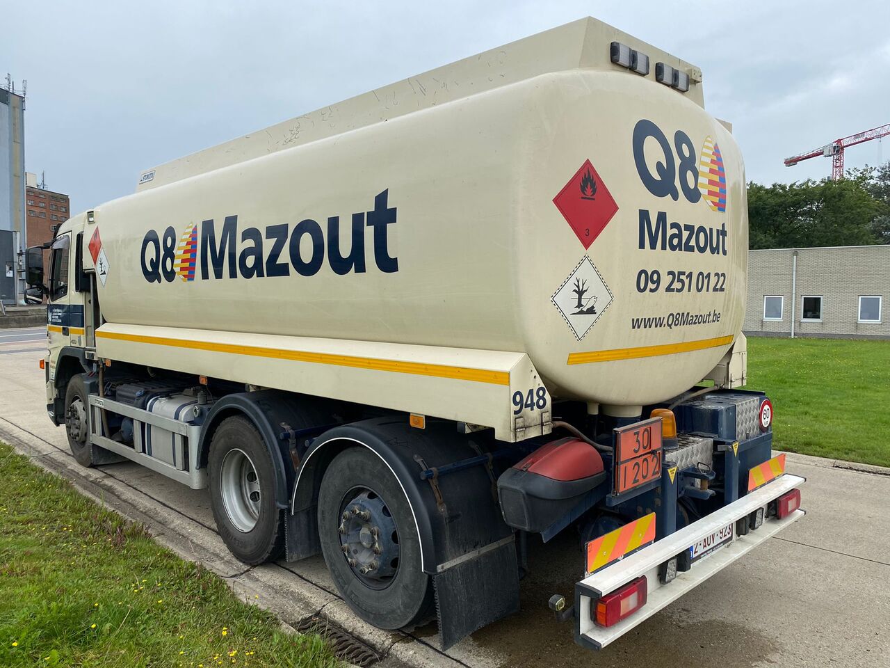 Tank truck VOLVO FMFH: picture 12 Tank truck VOLVO FMFH: picture 12