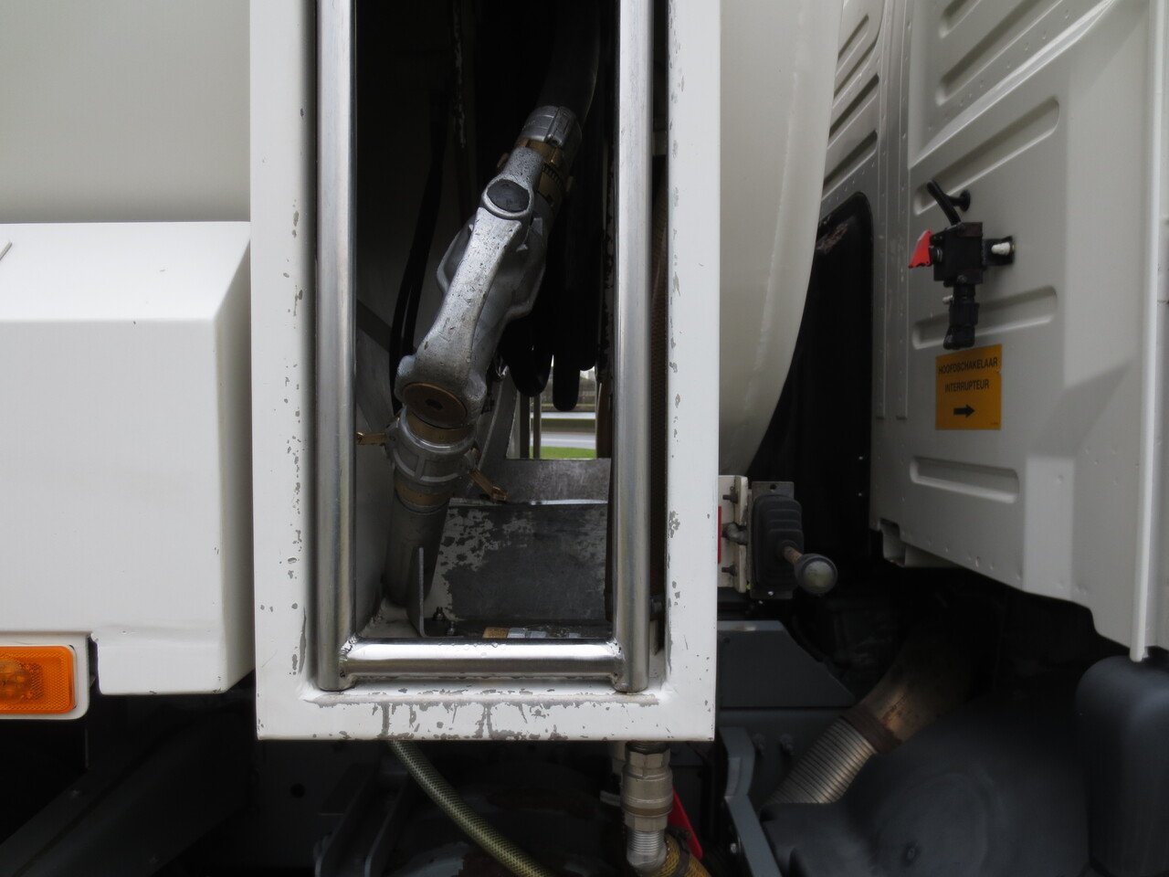 Tank truck Volvo FMFH: picture 9