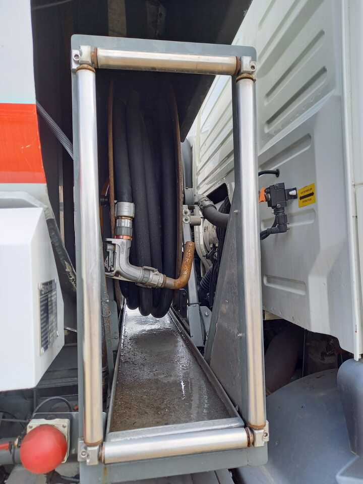 Volvo FMFH - Tank truck: picture 3 Volvo FMFH - Tank truck: picture 3