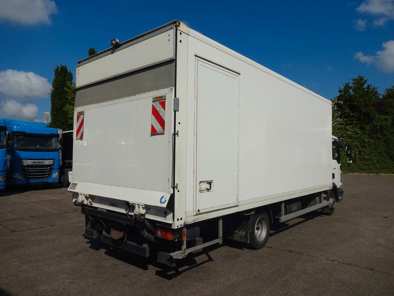 MAN TGL 8.190, LBW, Luft, Tempomat, Standheizung - Box van: picture 5 MAN TGL 8.190, LBW, Luft, Tempomat, Standheizung - Box van: picture 5