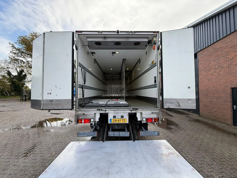 DAF CF 290 +HTF Koeloplegger TRS PTO koelmotor Dhollandia 3000KG NL466.995KM - Isothermal truck: picture 4 DAF CF 290 +HTF Koeloplegger TRS PTO koelmotor Dhollandia 3000KG NL466.995KM - Isothermal truck: picture 4