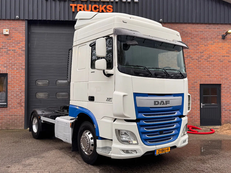 Tractor unit DAF XF 440 Space Cab Alcoa 683.700KM! NL Truck: picture 7
