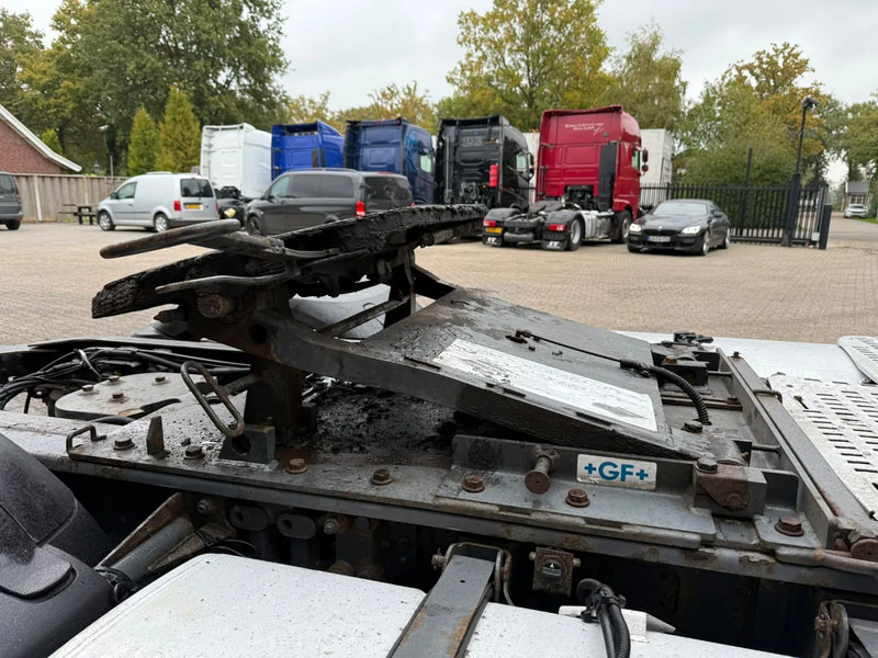 DAF XF 460 SSC Super Space 2x Tank Hefschotel NL Truck - Tractor unit: picture 5 DAF XF 460 SSC Super Space 2x Tank Hefschotel NL Truck - Tractor unit: picture 5