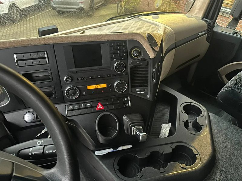 Mercedes-Benz Actros 1840 4X2 679.306KM NL Truck - Tractor unit: picture 5 Mercedes-Benz Actros 1840 4X2 679.306KM NL Truck - Tractor unit: picture 5